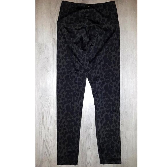 Lot of Victoria's Secret Leopard Print Leggings Size 2 Dark Green Black Cheetah - Picture 9 of 11